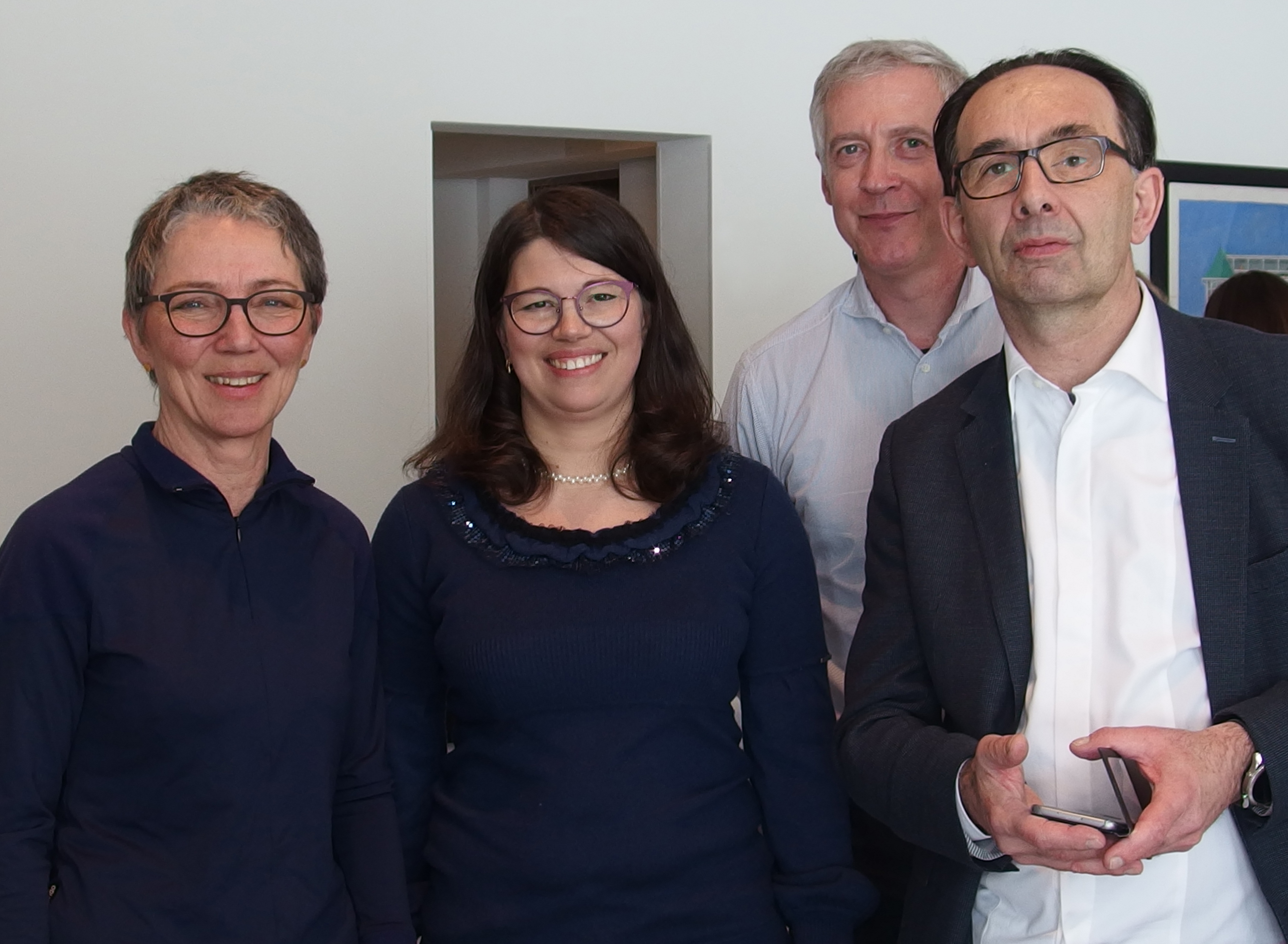 на фото слева направо: Моника Линек, Анна Герке, Терри Оливри, Клод Фавро. Давос, Швейцария, март 2018 г.